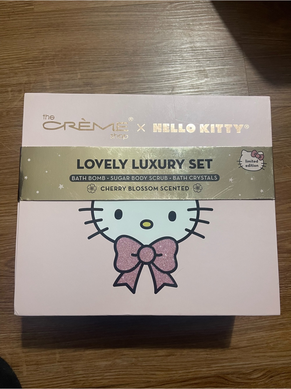 Hello Kitty crème spa box